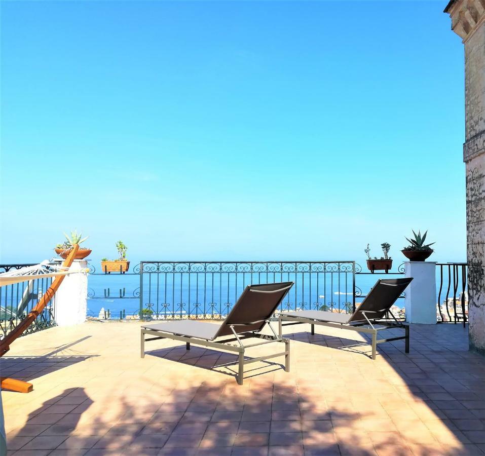 Villa Mundis Relais Massa Lubrense Buitenkant foto